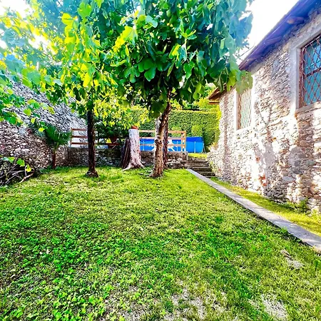 The Garden Of The Convent On Holiday home Domaso
